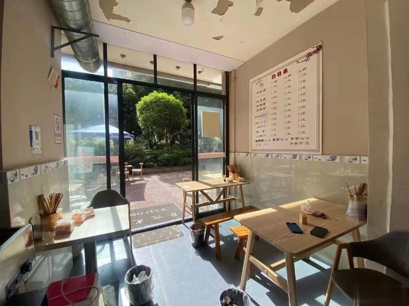 转让长沙建业路餐饮店